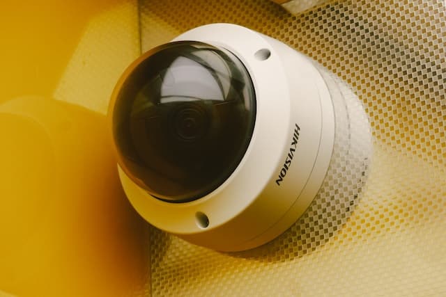 Are IP cameras better than analogue cameras